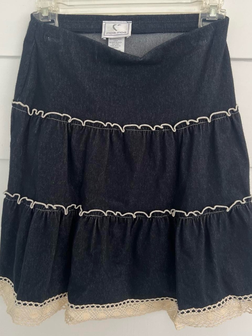 Y2K Moa Moa tiered denim mini skirt with cream lace trim
